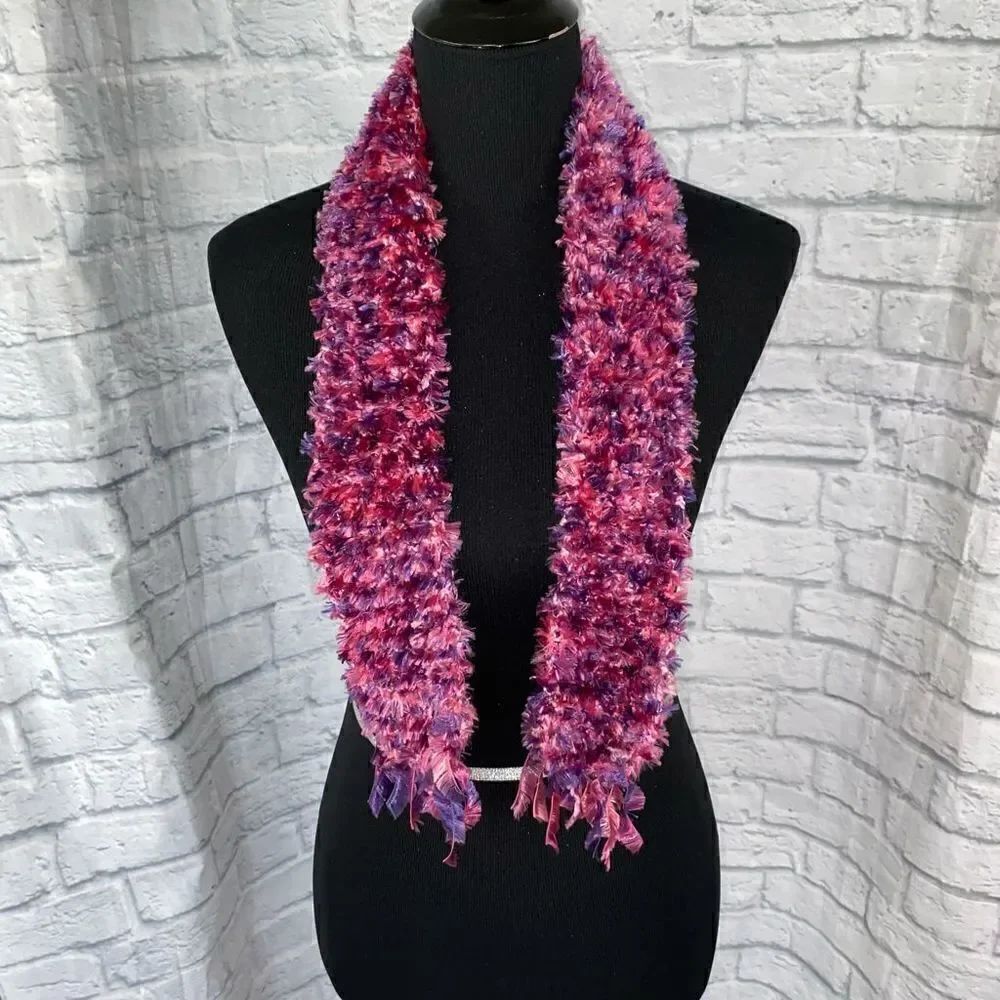 Handmade multicolor scarf with end fringe
